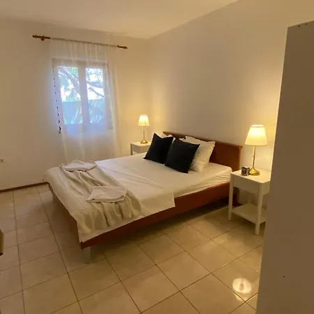 Villa Maslinica Apartment *